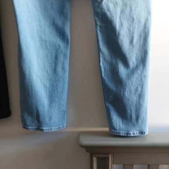 2 pair Women's High-Rise jeans size 16P Old Navy Straightleg & Skinny Casual - Picture 6 of 9